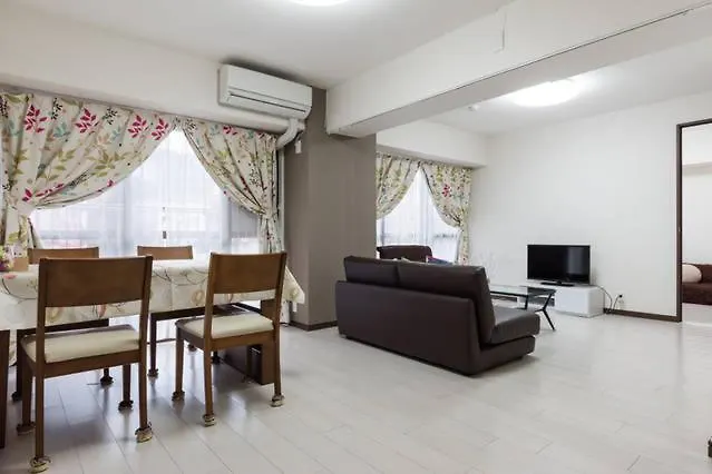 Kiki Lm -- Self Check-In -- Room Number & Password Is In The Following Email 도쿄 일본